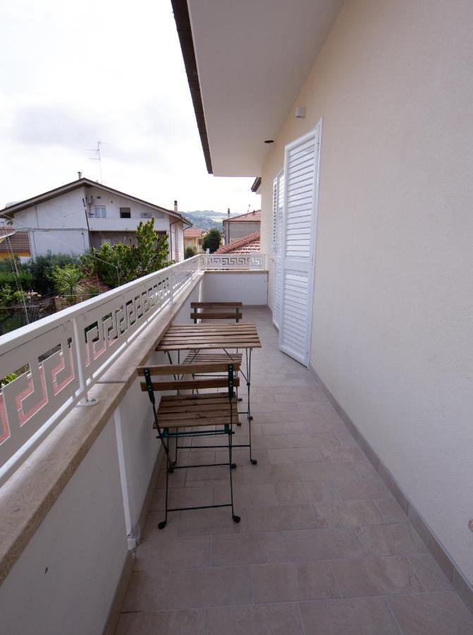 Bed and Breakfast Aria Di Sale Martinsicuro Exteriér fotografie